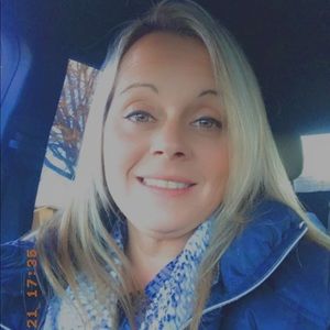 Meet your Posher, Kelli